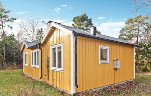 Lovely Home In Visby With Kitchen